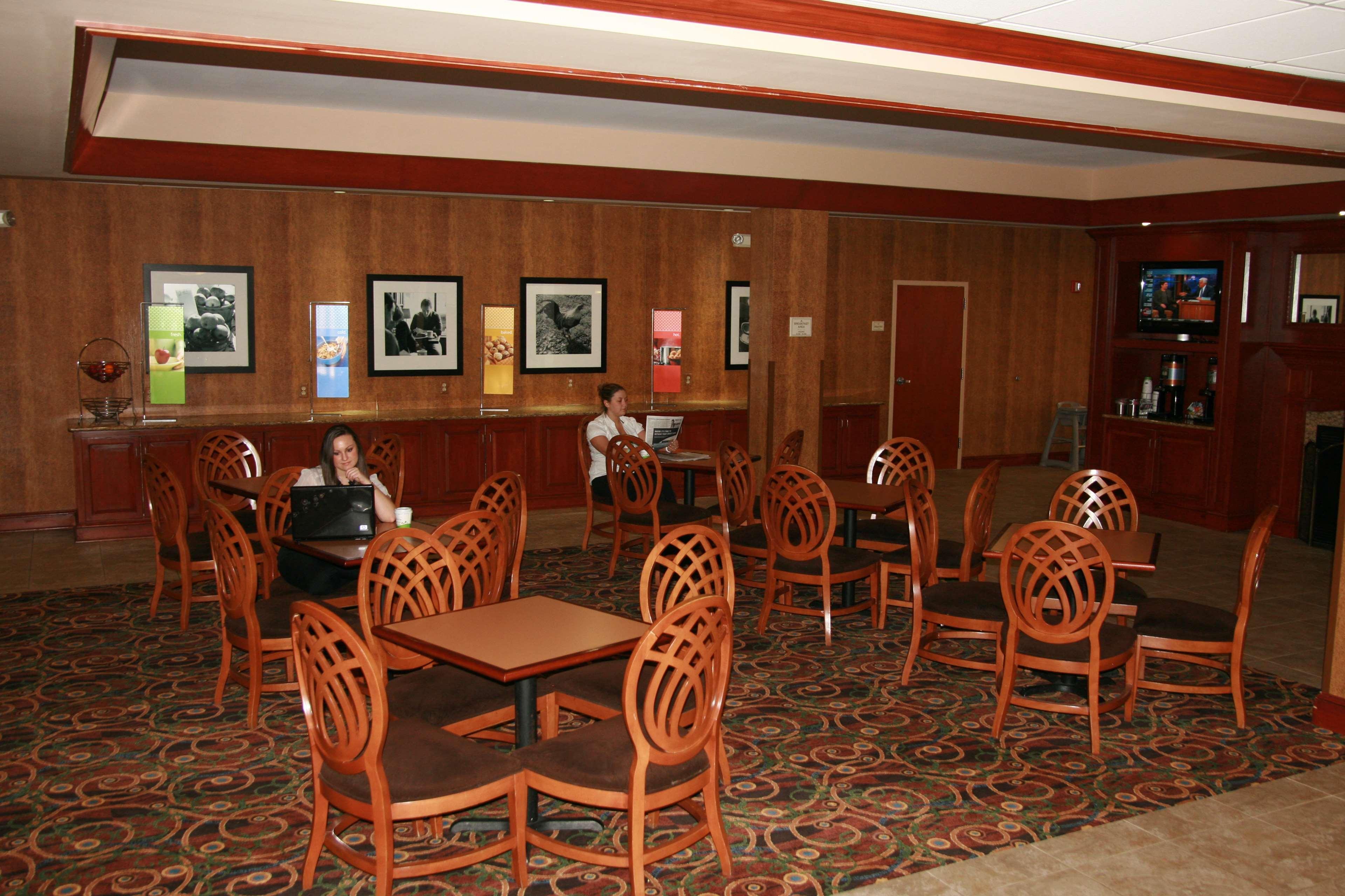 Hampton Inn Woodbridge Restaurant billede
