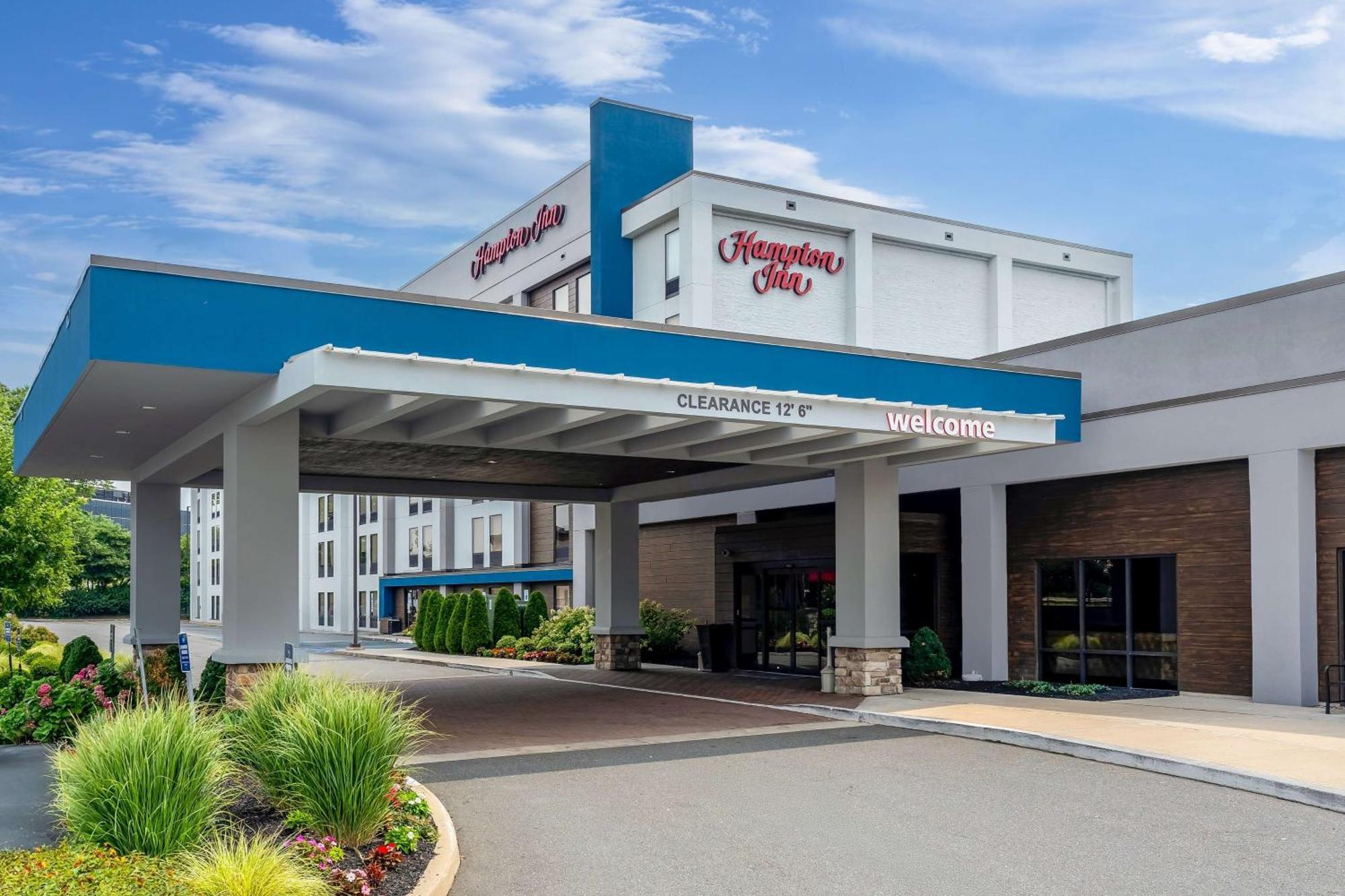 Hampton Inn Woodbridge Eksteriør billede